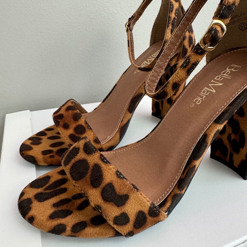 NEW Leopard Print Chunky Heels